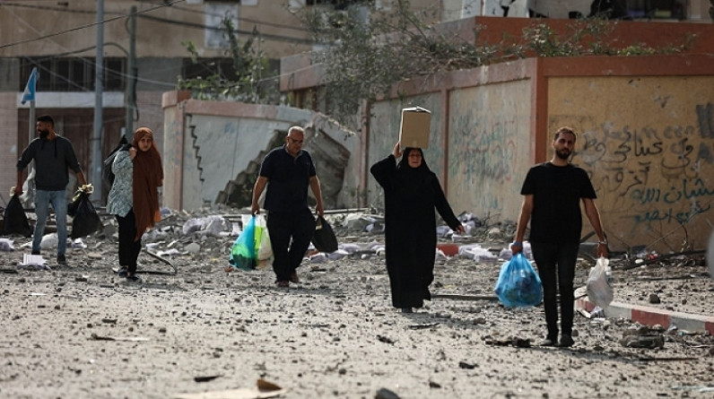 الاحتلال يسعى لتهجير أهالي غزة: رفض دولي وعربي مقابل ضوء أخضر أميركي